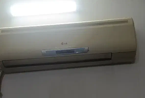 اسپیلت|کولر گازی و فن‌کوئل|زاهدان, |دیوار