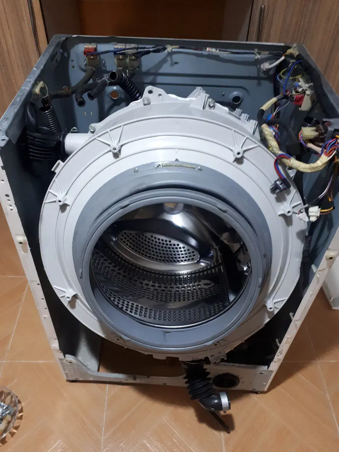 تعمیر یخچال ولباسشویی(قیمت منصفانه با ضمانت)|خدمات پیشه و مهارت|گرگان, |دیوار