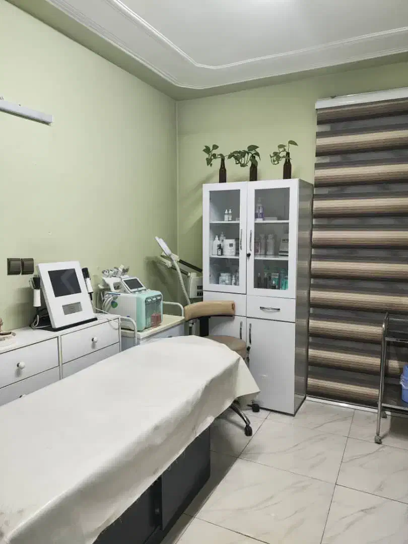 اجاره اتاق به لاینهای زیبایی|اجارهٔ دفتر کار، اتاق اداری، مطب|شیراز, معالی‌آباد|دیوار