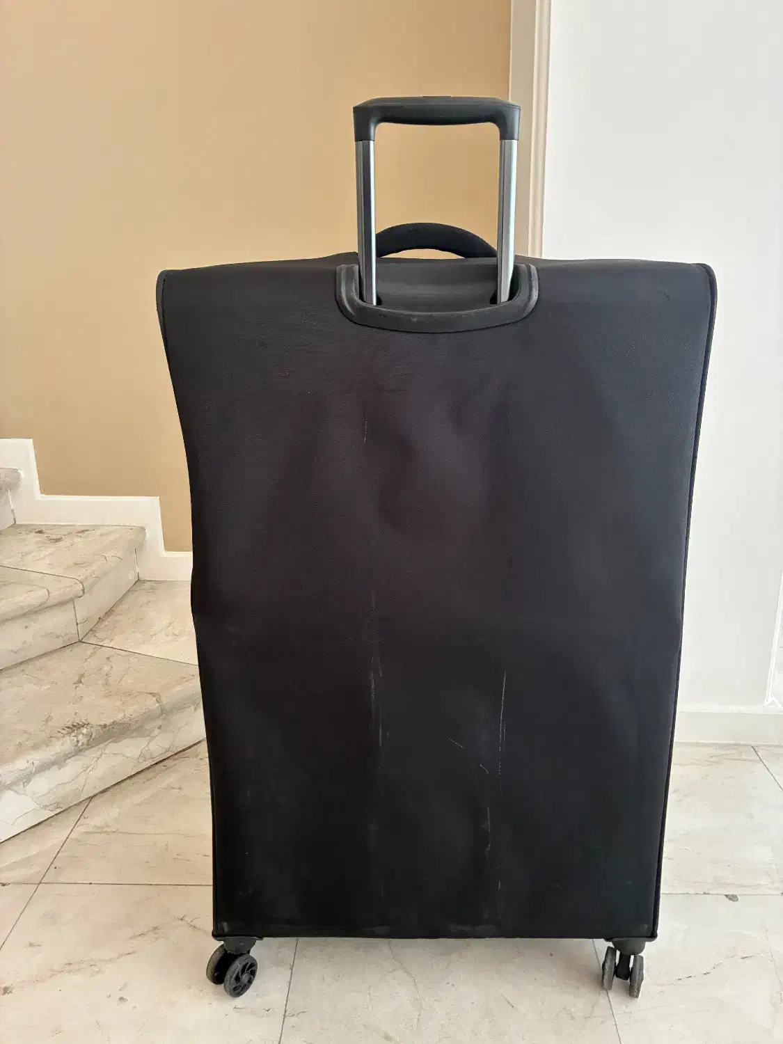 چمدان سایز بزرگ برزنتی Primark|کیف، کفش، کمربند|تهران, ولنجک|دیوار