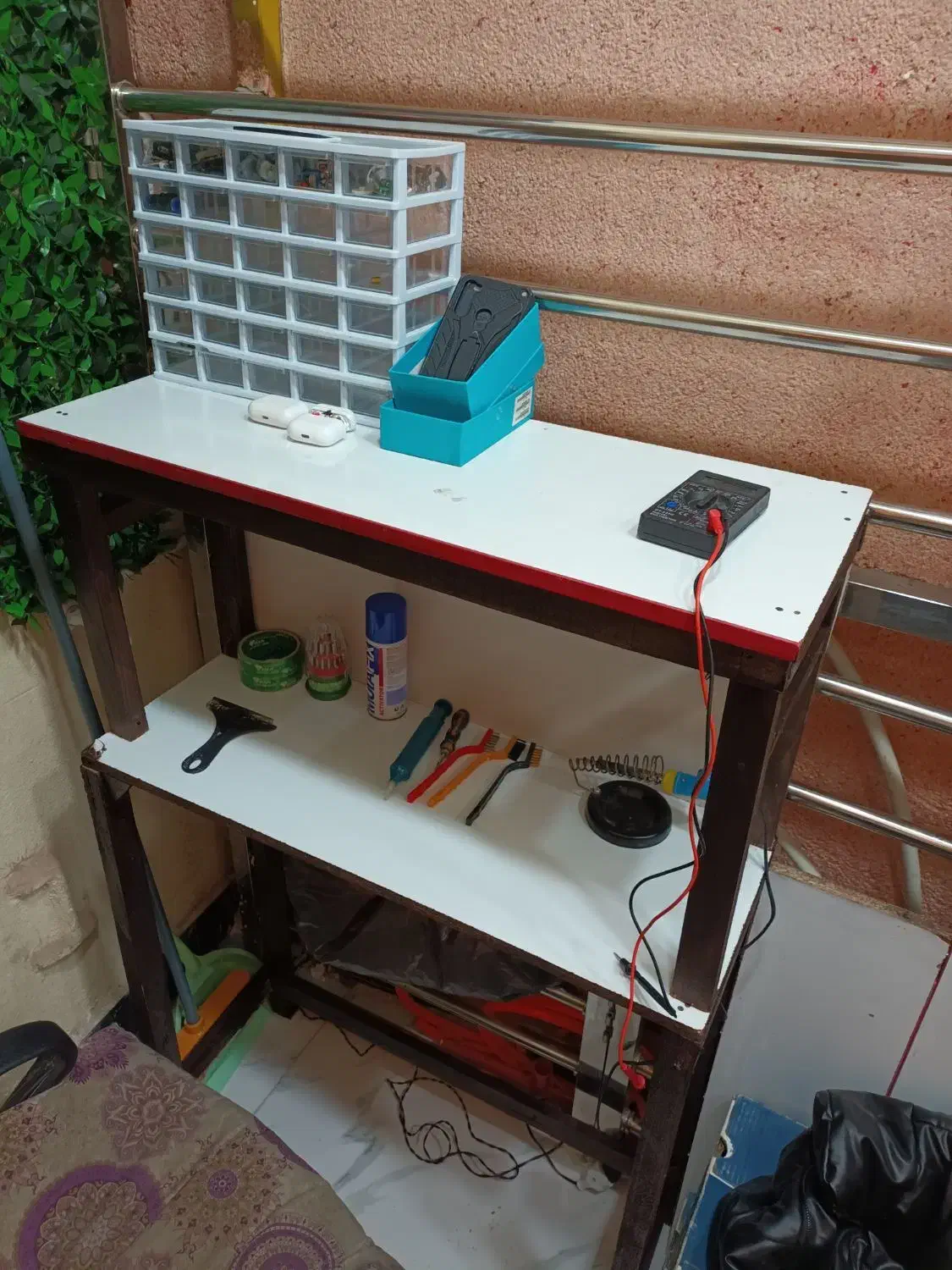 ویترین و میز|کتابخانه، شلف، قفسههای دیواری|قزوین, |دیوار