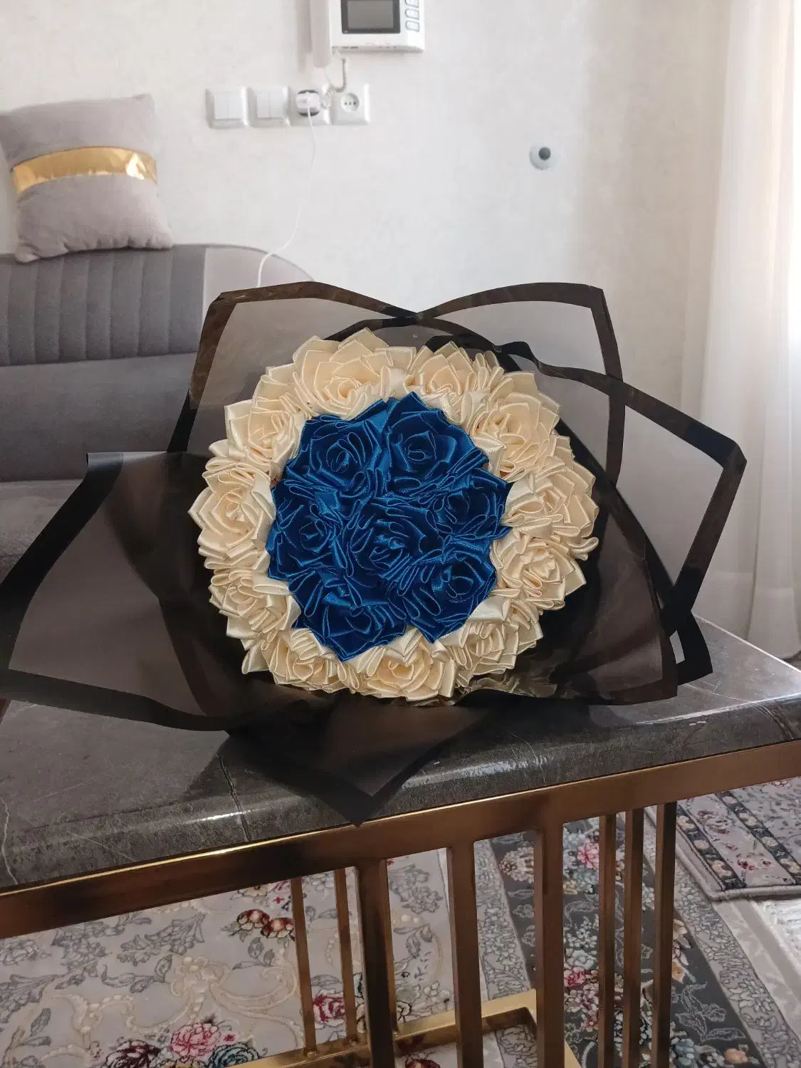 دسته گل|گل مصنوعی|بیرجند, |دیوار