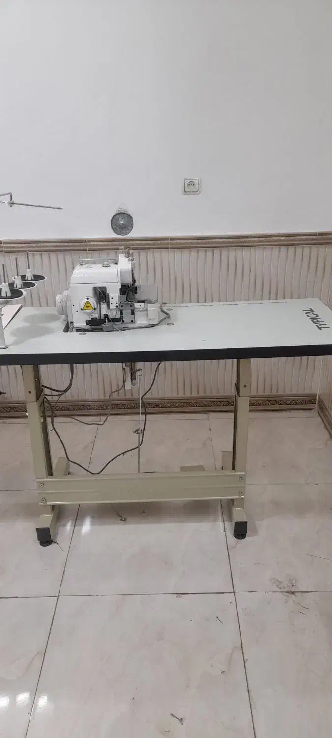 زیگزال در حد|چرخ خیاطی و ریسندگی|قرچک, زیبا شهر|دیوار