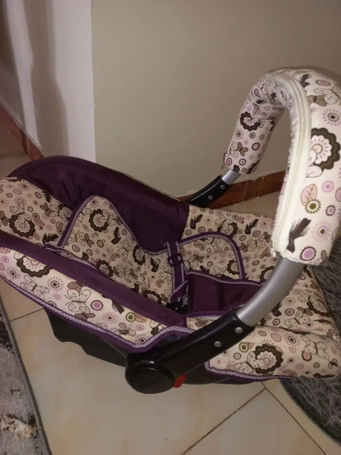 کریر نوزاد|کالسکه و لوازم جانبی|کرج, شاهین‌ویلا|دیوار