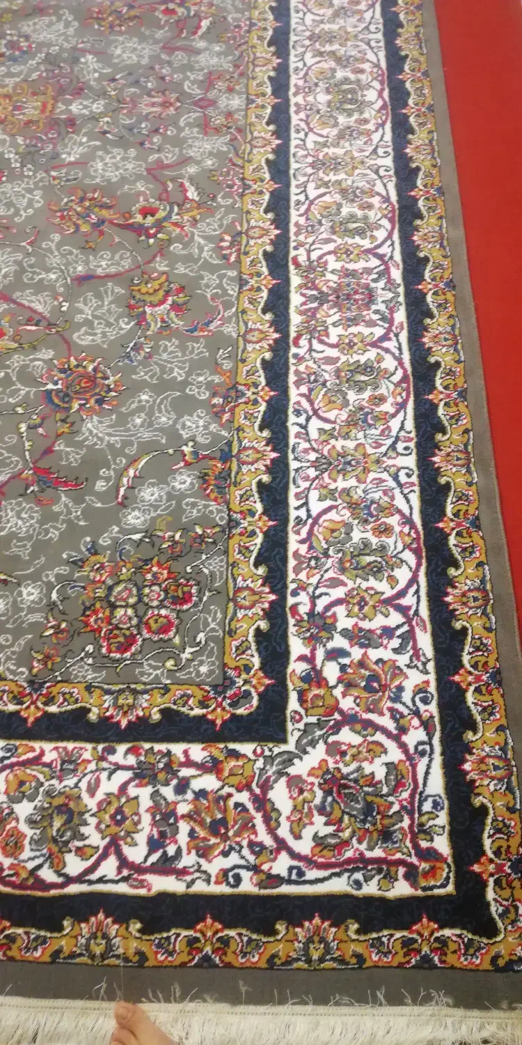 فرش سه در چهار|فرش|آباده, |دیوار