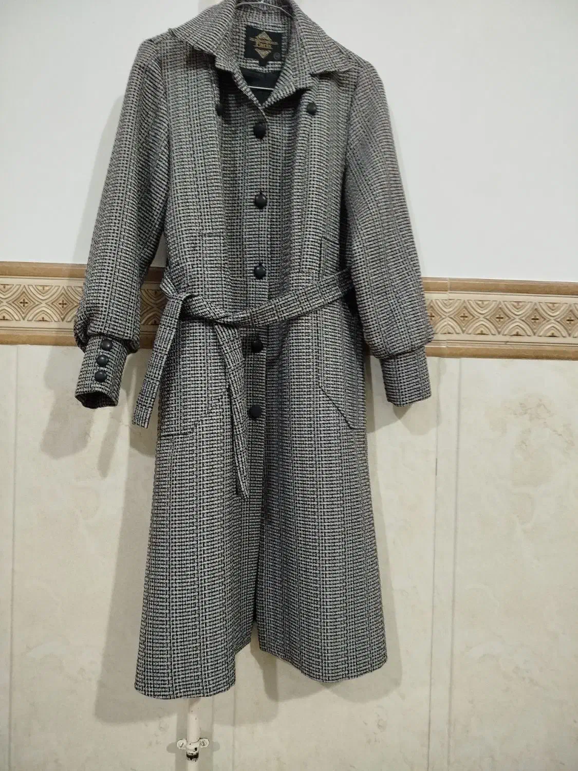 پالتو زنانه در حد نو|لباس|نظر کهریزی, |دیوار