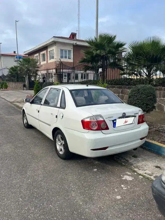 لیفان520 فول سالم/ مدل ۸۸ / شاسی بیضربه|خودرو سواری و وانت|رشت, یخسازی|دیوار