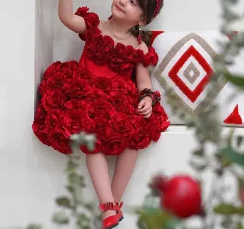 پیراهن گل رز قرمز بچگانه|لباس|سنندج, |دیوار