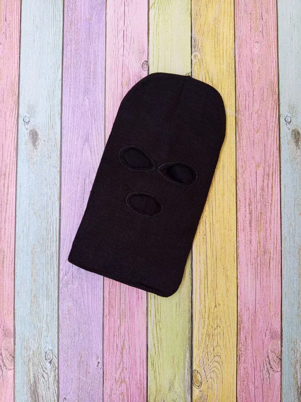 کلاه ماسکی (فیس)|لباس|قم, نیروگاه|دیوار