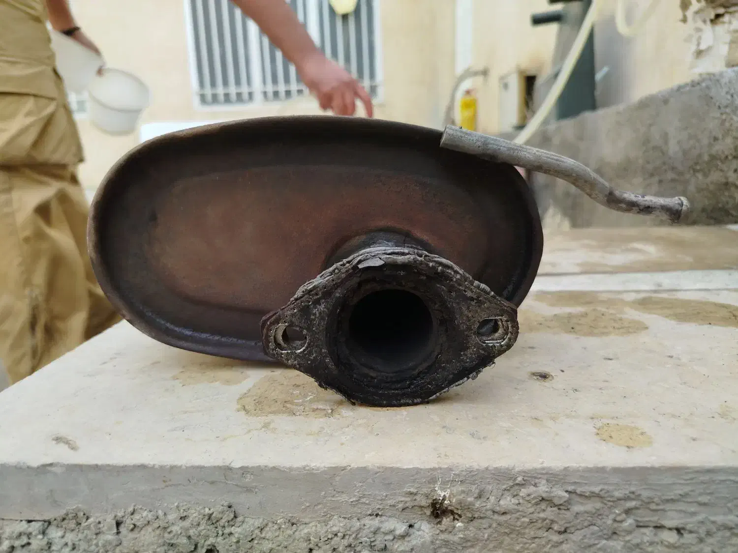 منبع اگزوز پرایدی (بلوچی)|قطعات یدکی و لوازم جانبی|فردیس, فردیس|دیوار