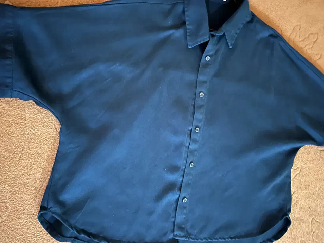 مانتو|لباس|دهدشت, |دیوار