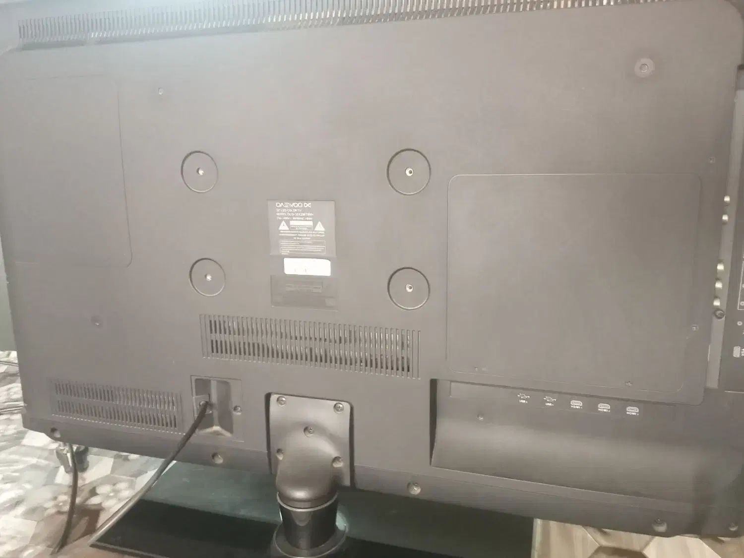 تلویزیون ۳۲ اینچ|تلویزیون و پروژکتور|لنجان, |دیوار