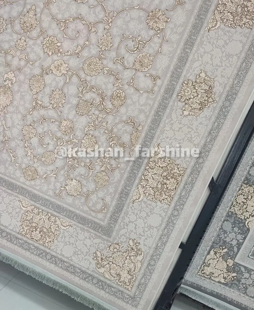 فرش ۱۲۰۰ شانه|فرش|بندر گناوه, |دیوار