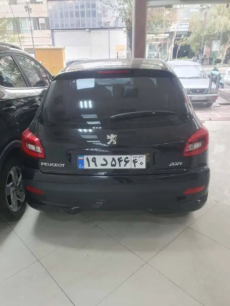پژو ۲۰۷ اتومات مدل۴۰۴ نقدو اقساط|خودرو سواری و وانت|تهران, جمهوری|دیوار