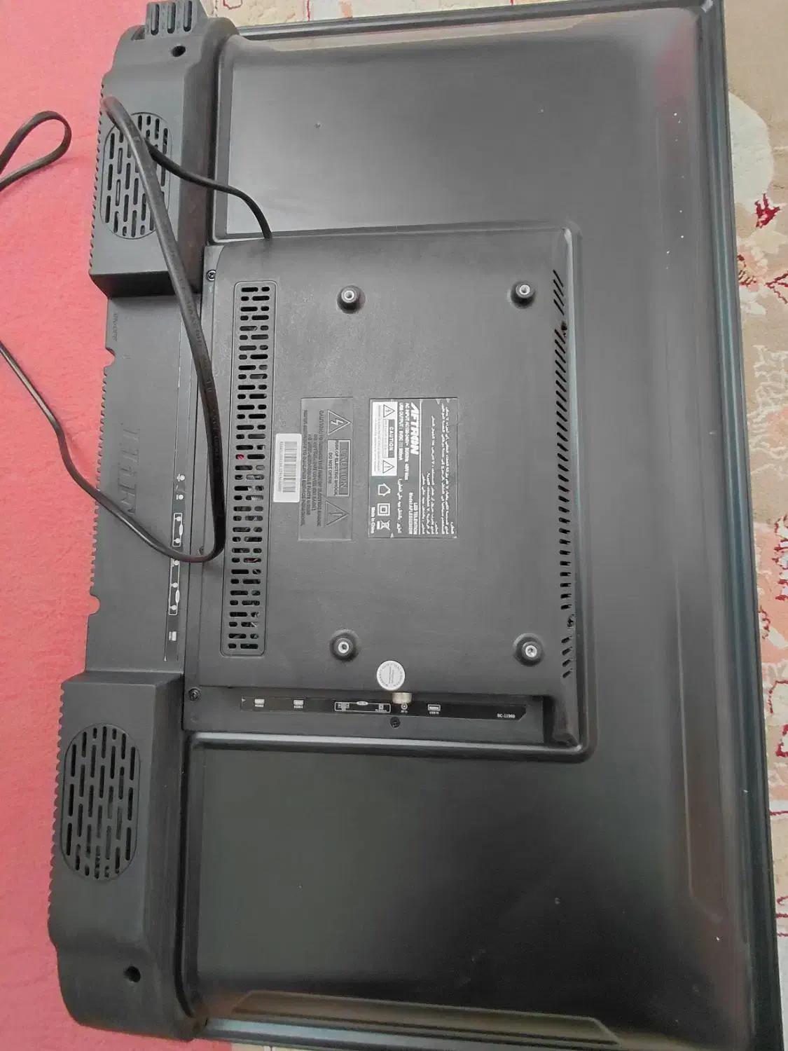 تلویزیون ال ای دی ۳۲ اینچ|تلویزیون و پروژکتور|گرگان, |دیوار