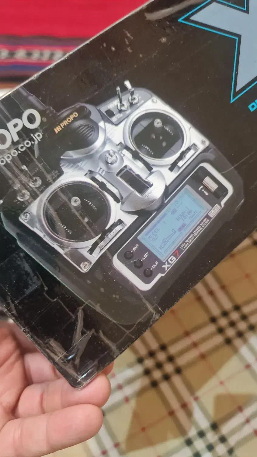 رادیو کنترل  xj7 2.4GHz JR rc|اسباب‌‌بازی|شیراز, غدیر شمالی|دیوار