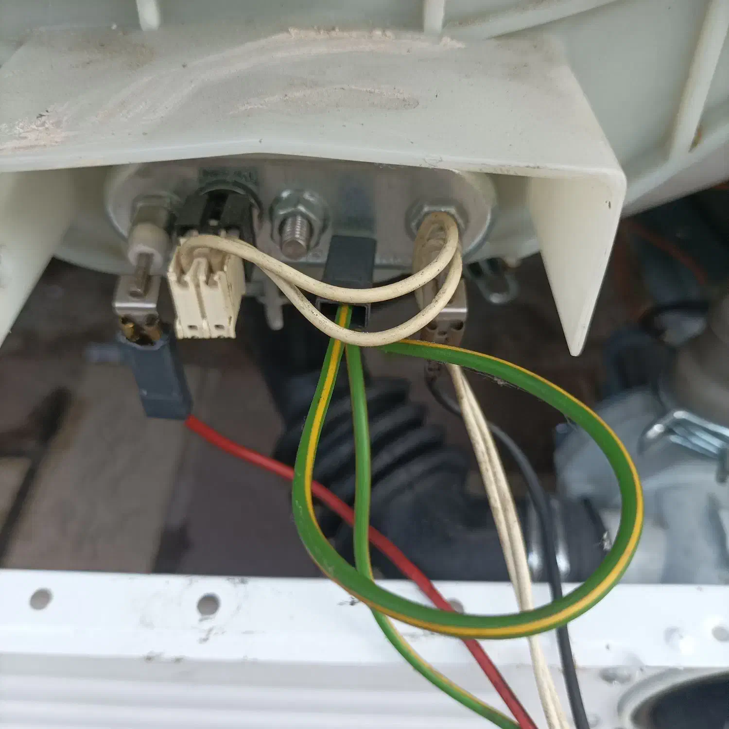 خدمات فنی بهزادتعمیرانواع یخچال لباسشویی وبخاری|خدمات پیشه و مهارت|تولم شهر, |دیوار