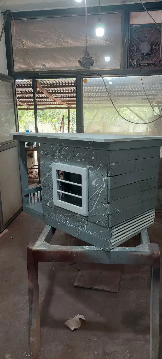 خانه برای سگ و گربه|لوازم جانبی حیوانات|لوندویل, |دیوار