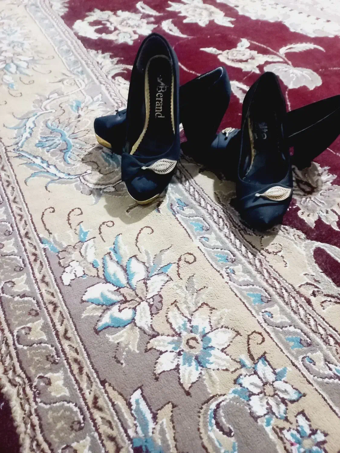 کفش|کیف، کفش، کمربند|شیروان (خراسان), |دیوار