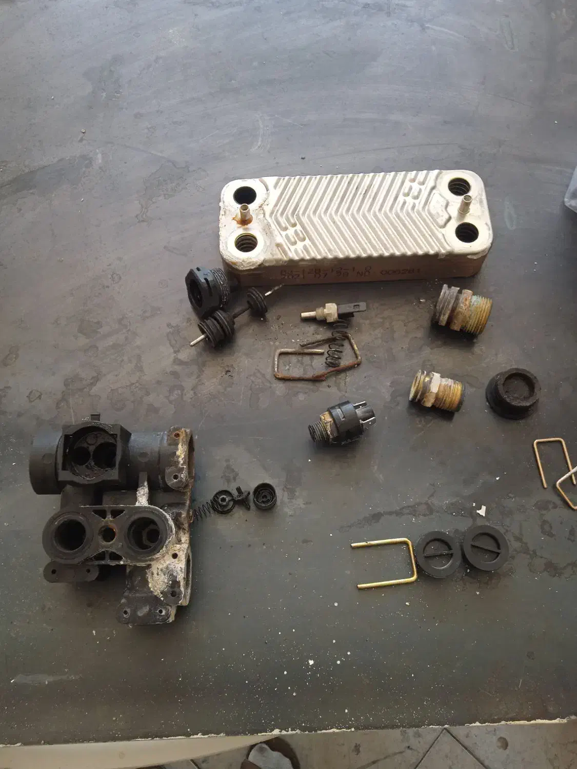 تعمیرات پکیج تخصصی،قطعات یدکی کارگاه شهرسهندوتبریز|خدمات پیشه و مهارت|سهند, |دیوار