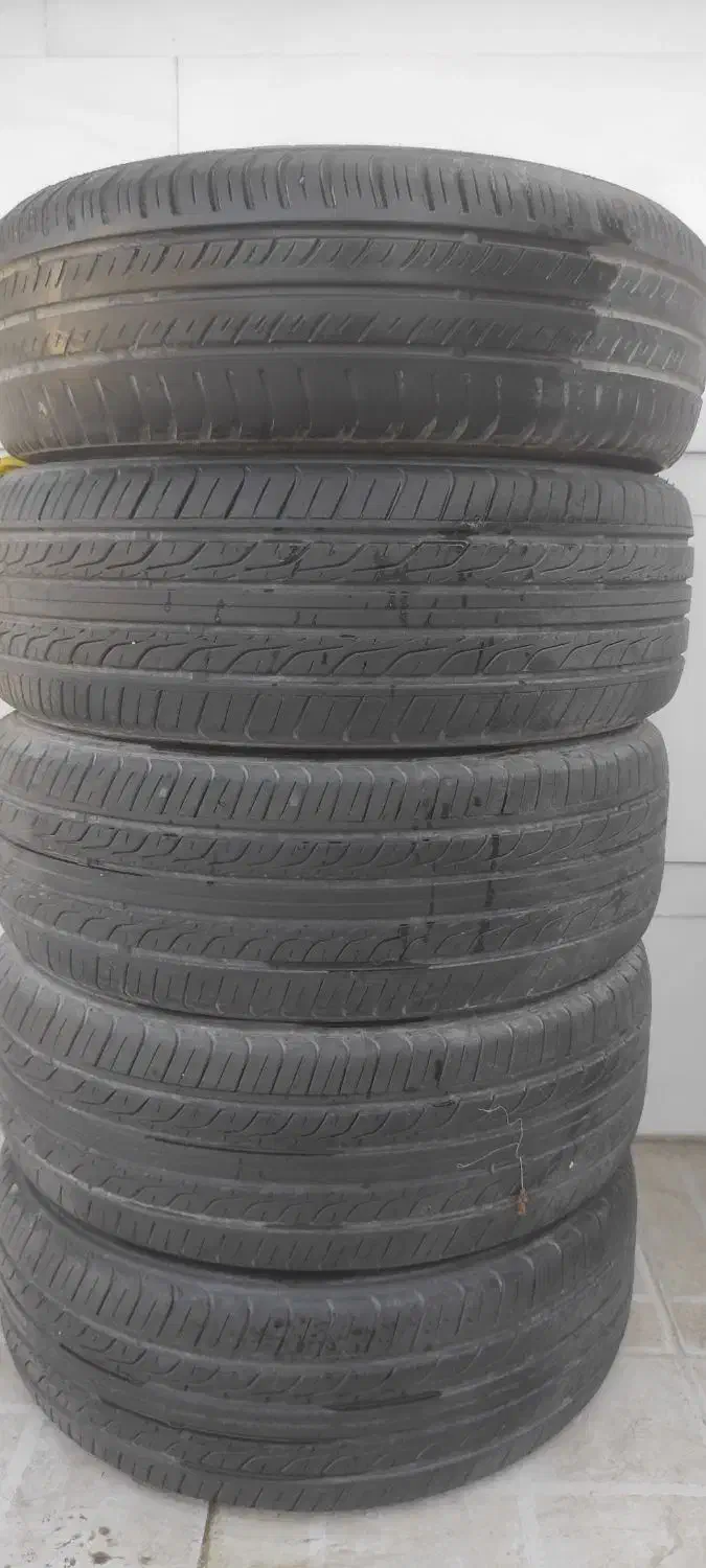 لاستیک و سپر خودرو توافقی|قطعات یدکی و لوازم جانبی|کوار, |دیوار