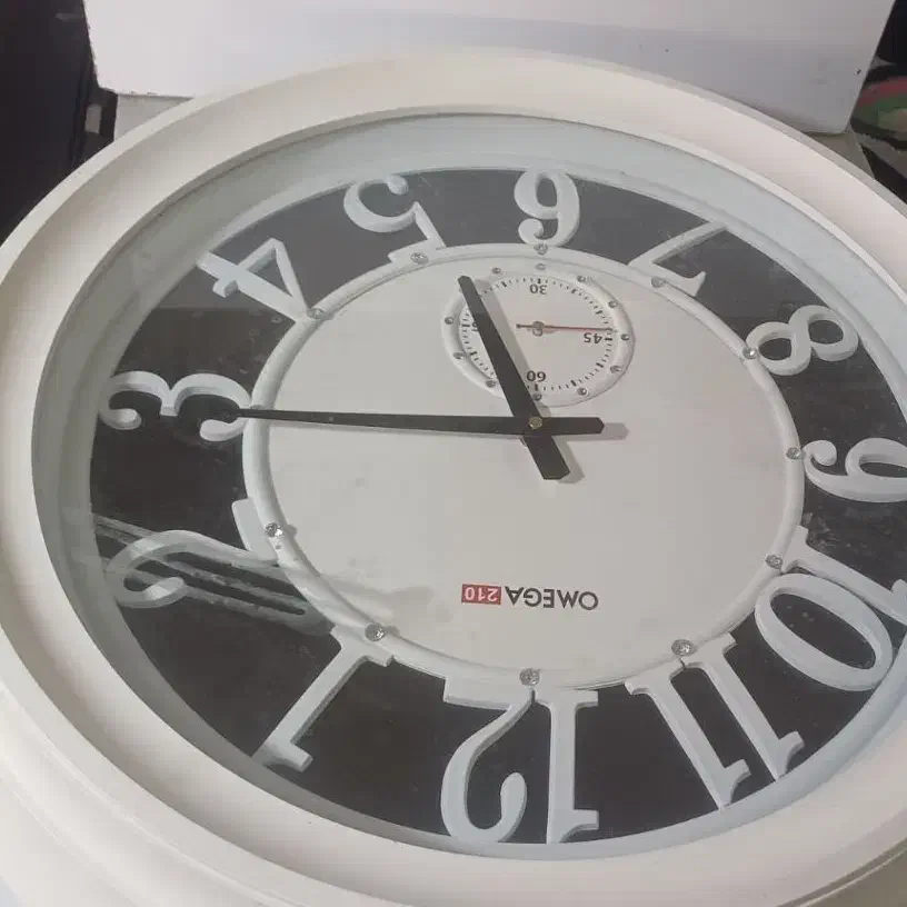 ساعت دیواری  صفحه ۶۵ سانت|ساعت دیواری و تزئینی|تربت‌حیدریه, مسجد جامع|دیوار