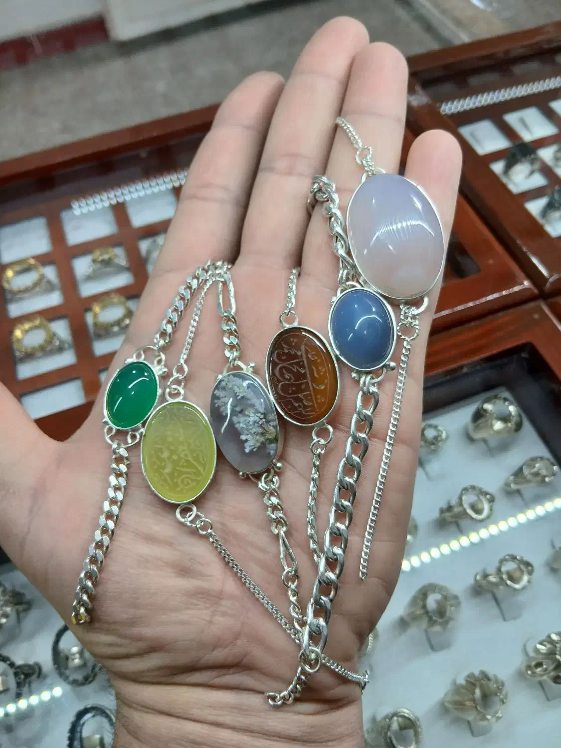 دستبند نقره|جواهرات|مهریز, |دیوار