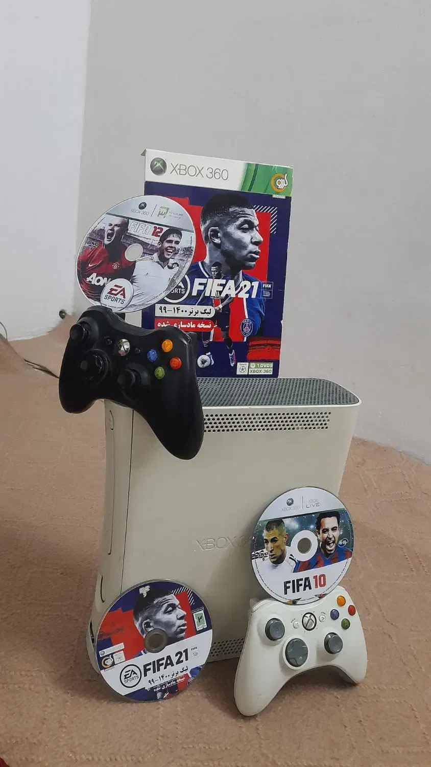 xbox360 سالم و تمیز خیلی استفاده نشده|کنسول، بازی ویدئویی و آنلاین|ری, دولت‌آباد|دیوار