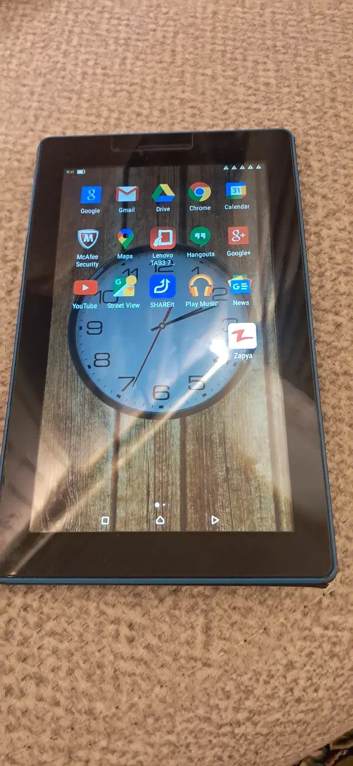 تبلت لنووا|تبلت|مشهد, وحید|دیوار