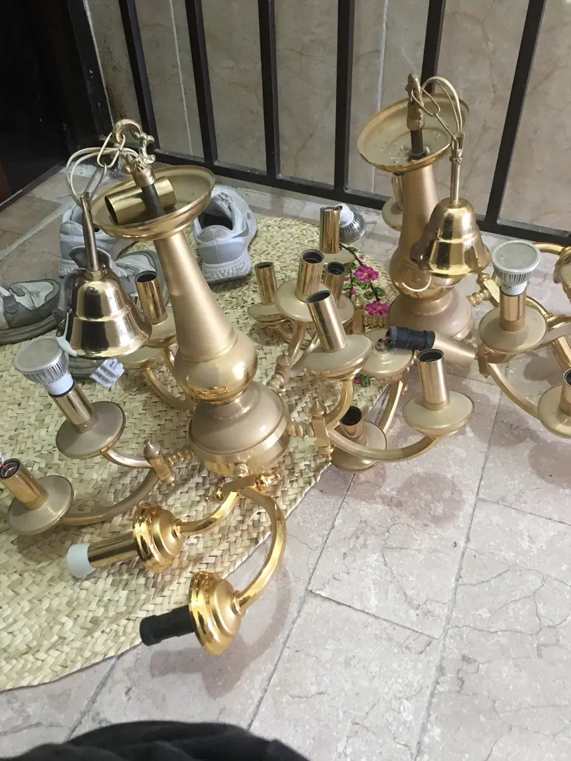 سه عدد لوستر|لوستر و چراغ آویز|سنندج, |دیوار