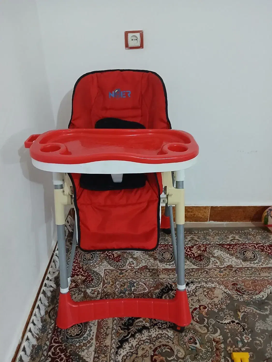 صندلی غذای کودک|تخت و صندلی بچه|خرم‌آباد, |دیوار