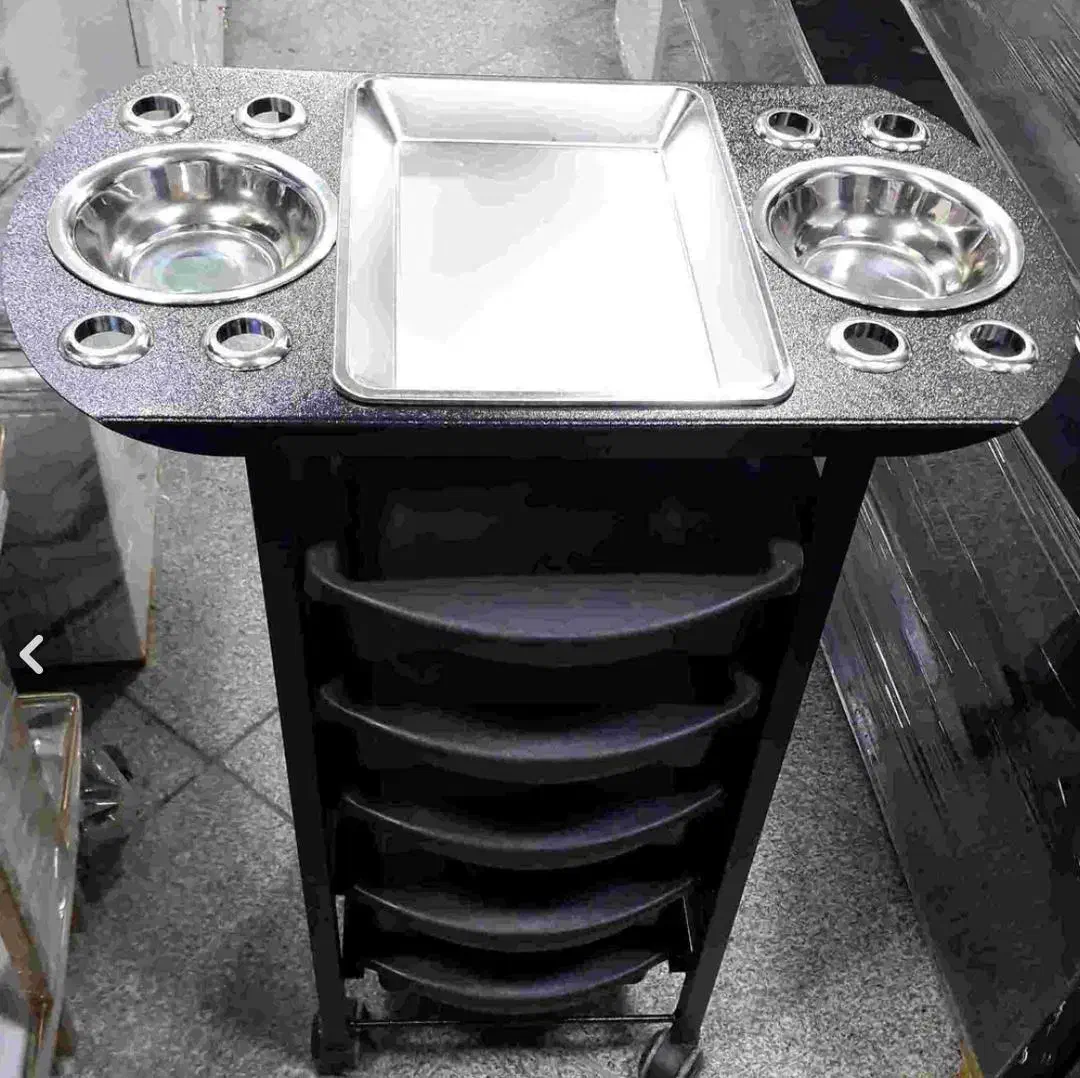 ترولی|آرایشگاه و سالن‌های زیبایی|کاشان, مدرس|دیوار