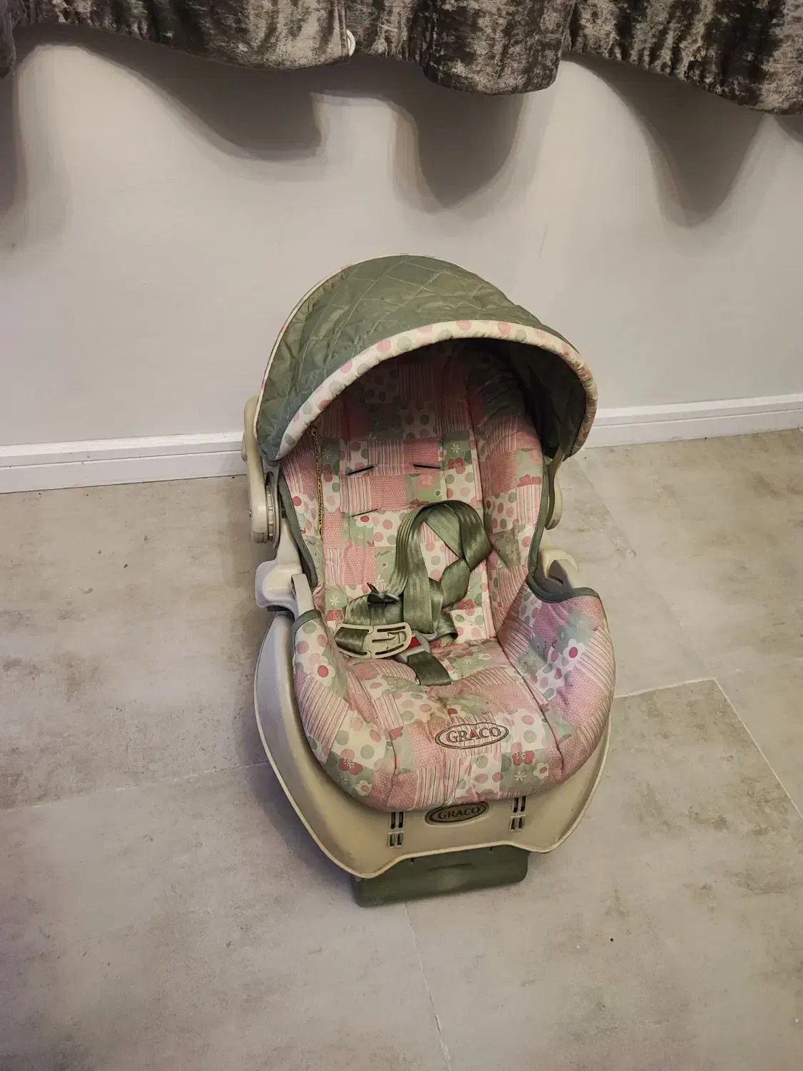 کریر کودک برند آمریکایی گراکو|کالسکه و لوازم جانبی|رودهن, |دیوار