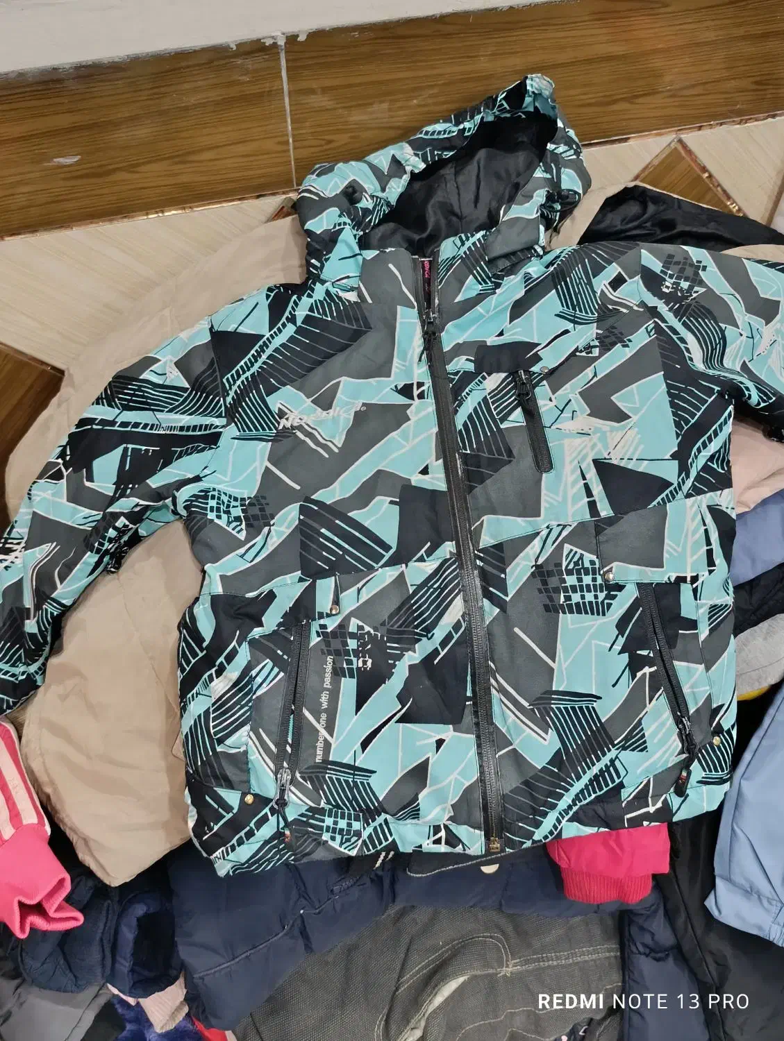 کافش|لباس|اهواز, ملاشیه|دیوار