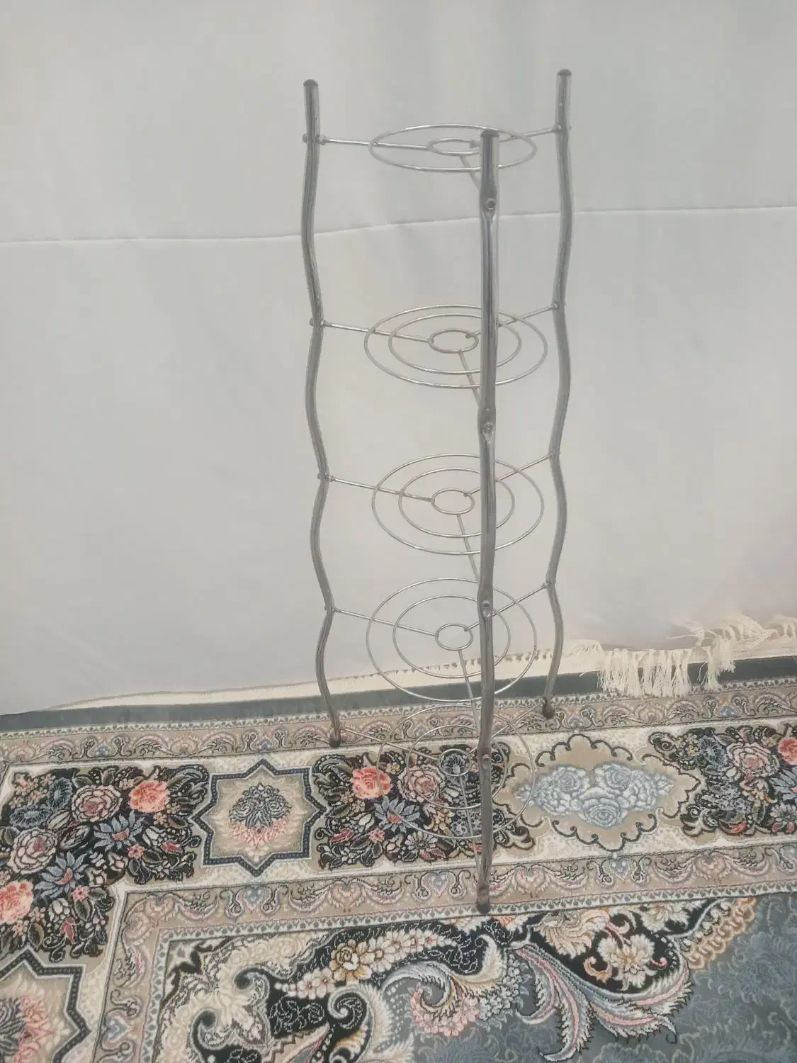 پایه قابلمه|آبچکان و نظمدهنده ظروف|قم, شاه سید علی|دیوار