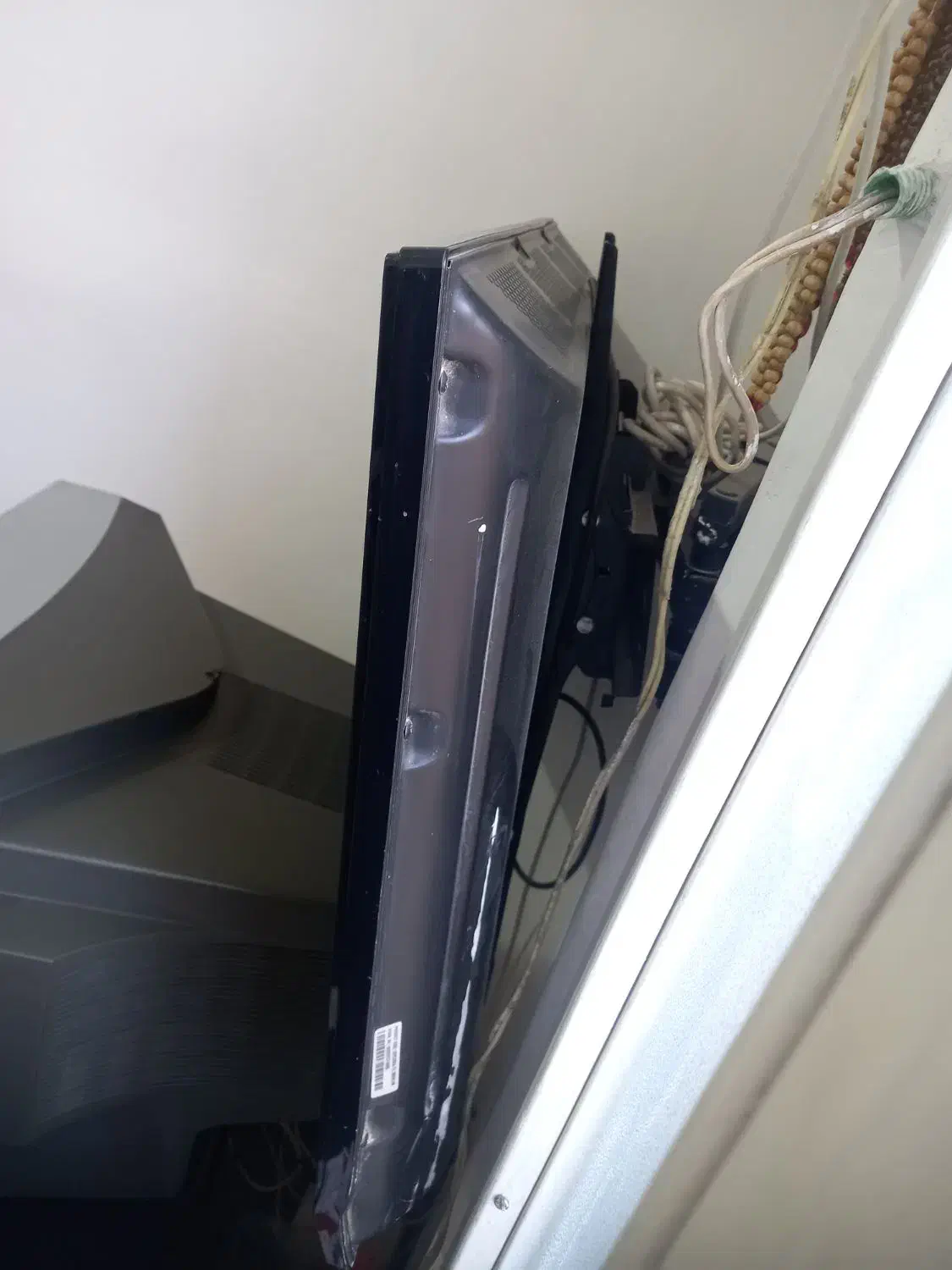 تلوزیون|تلویزیون و پروژکتور|خوی, |دیوار