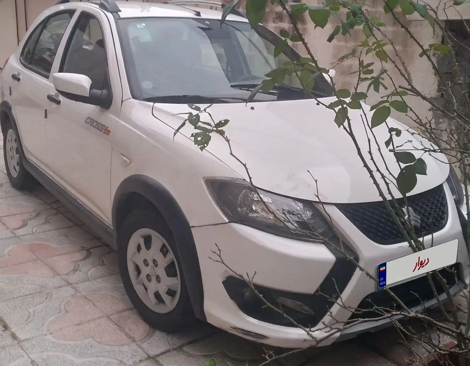 کوئیک اس بی رنگ مدل آخر ۴۰۲|خودرو سواری و وانت|لاهیجان, کوی استادان|دیوار