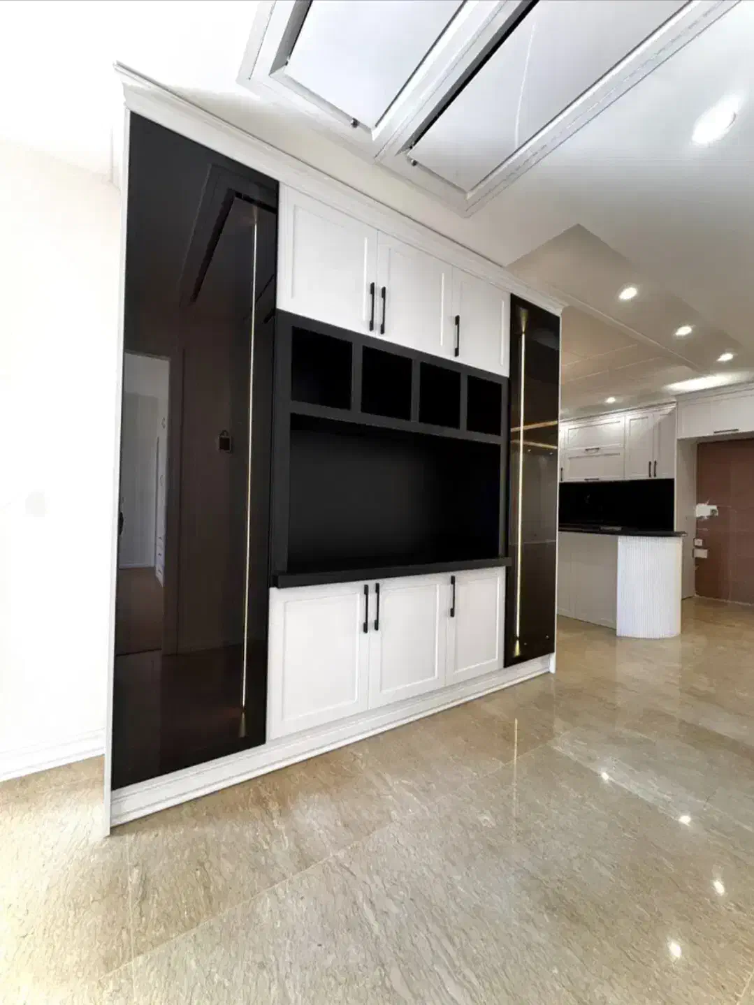 بنی فاطمه / ۲۱۰ متر / فول مشاعات|فروش آپارتمان|تهران, هروی|دیوار