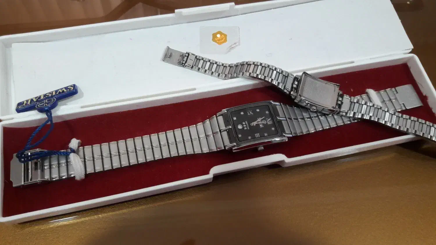 ست ساعت شیگ برای هدیه به عروس داماد|ساعت|میانه, |دیوار