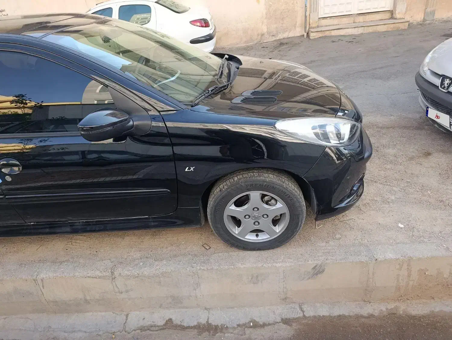 ۲۰۷پانا۴۰۱|خودرو سواری و وانت|شیراز, ریشمک|دیوار