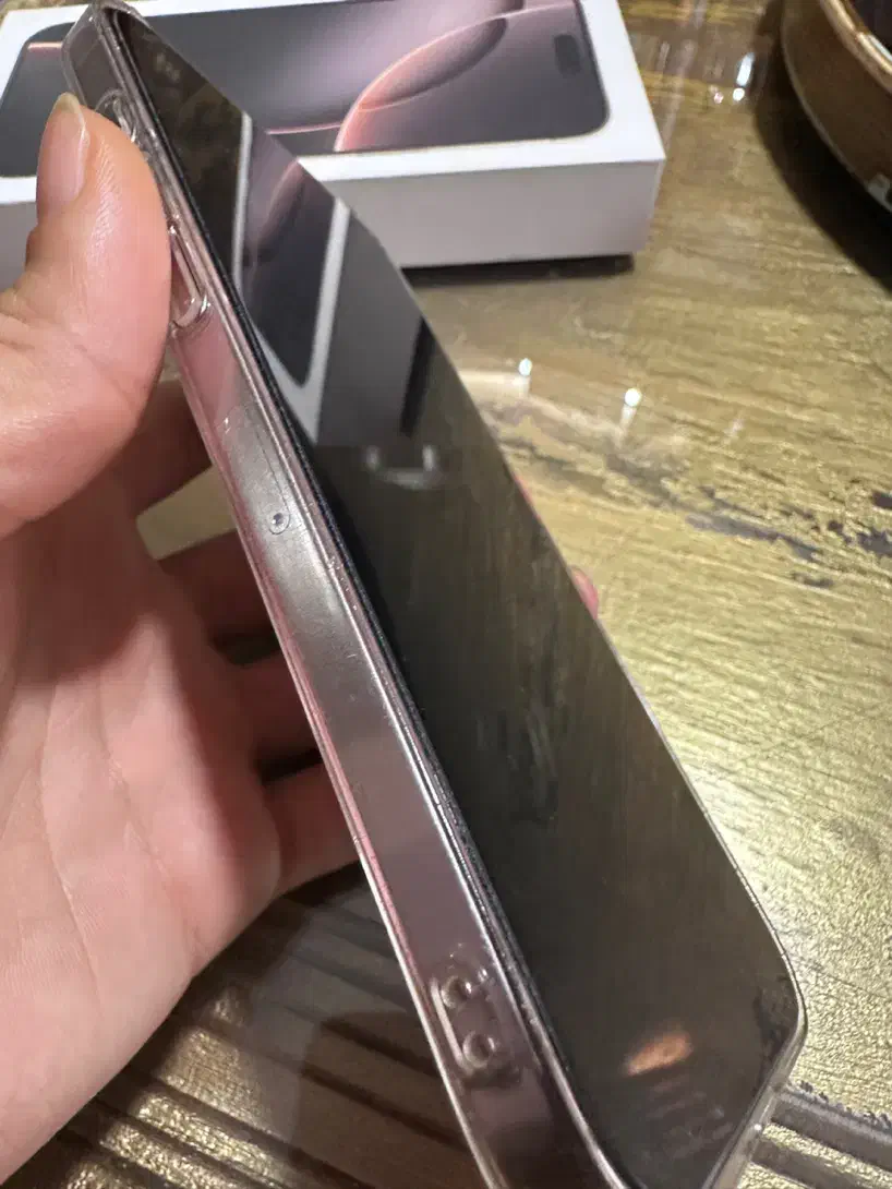 ایفون ۱۶پرومکس ۲۵۶گیگ صحرایی تیتانیوم|موبایل|ورامین, ورامین|دیوار