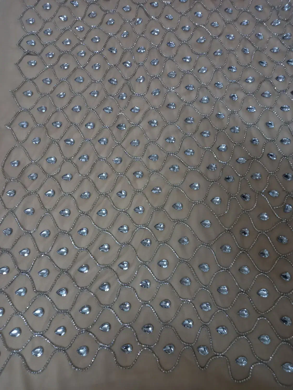 قواره پارچه|لباس|شوشتر, |دیوار