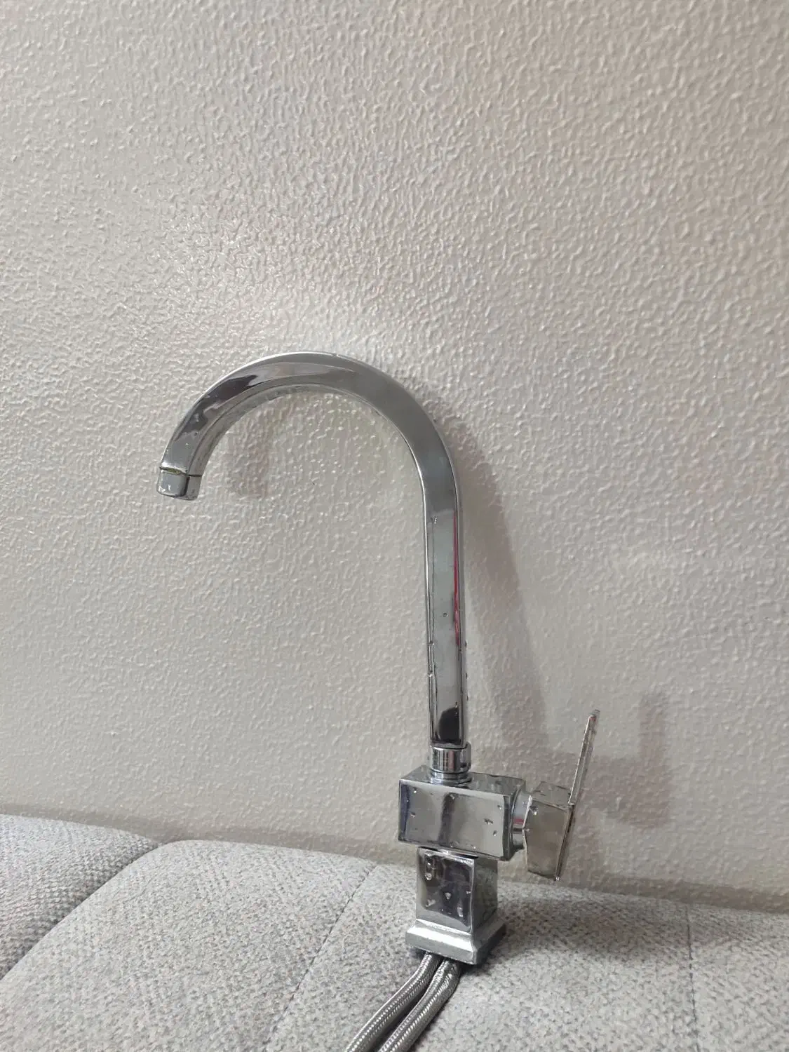 شیر ظرفشویی برند گلپایگان|مصالح و تجهیزات ساختمان|فولادشهر, B8|دیوار