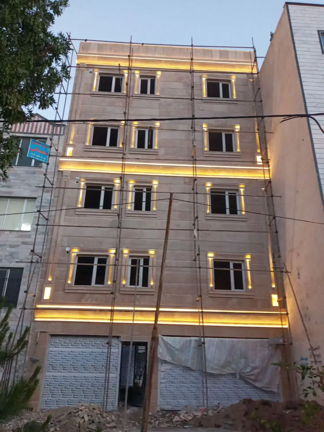 سنگکار کاشیکار|خدمات پیشه و مهارت|ثمرین, |دیوار