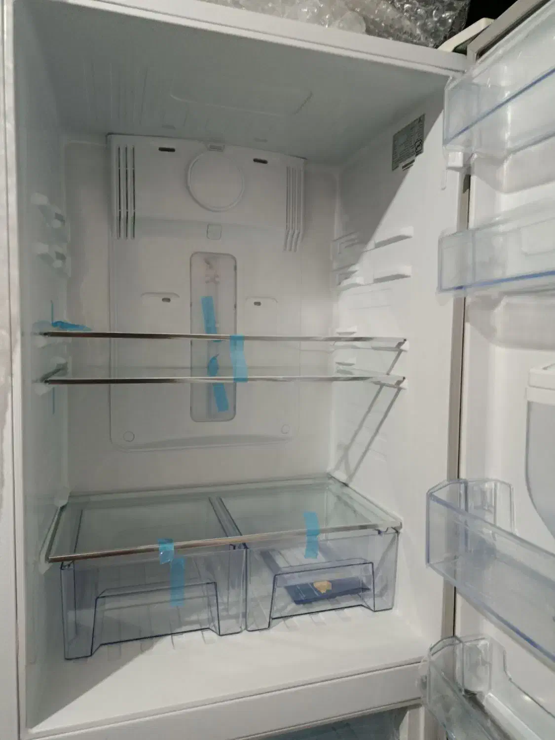 یخچال هوکو پلاس مدل 7025|یخچال و فریزر|نیشابور, مازول|دیوار