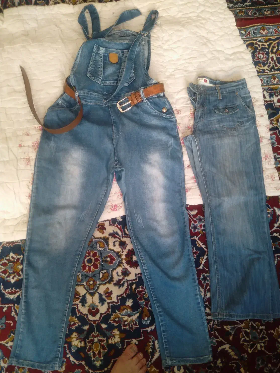 لوازم شخشی|لباس|خسروشاه, |دیوار