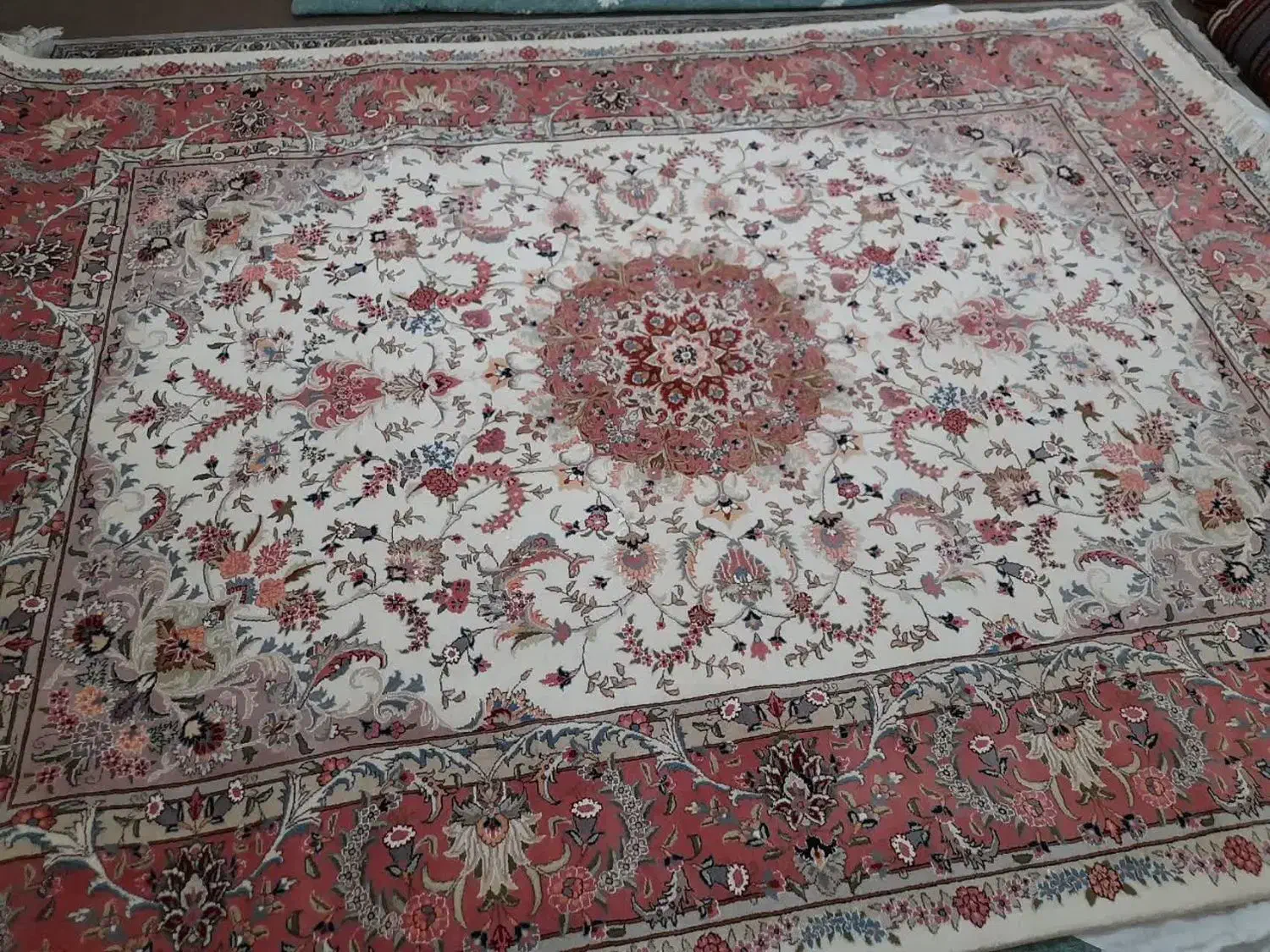 فرش زیبای دستبافت طرح تبریز ۹ متری|فرش|مشهد, شریف|دیوار