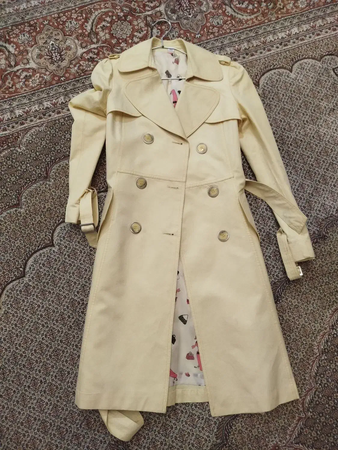 بارونی زنانه خیلی شیک|لباس|قائن, |دیوار