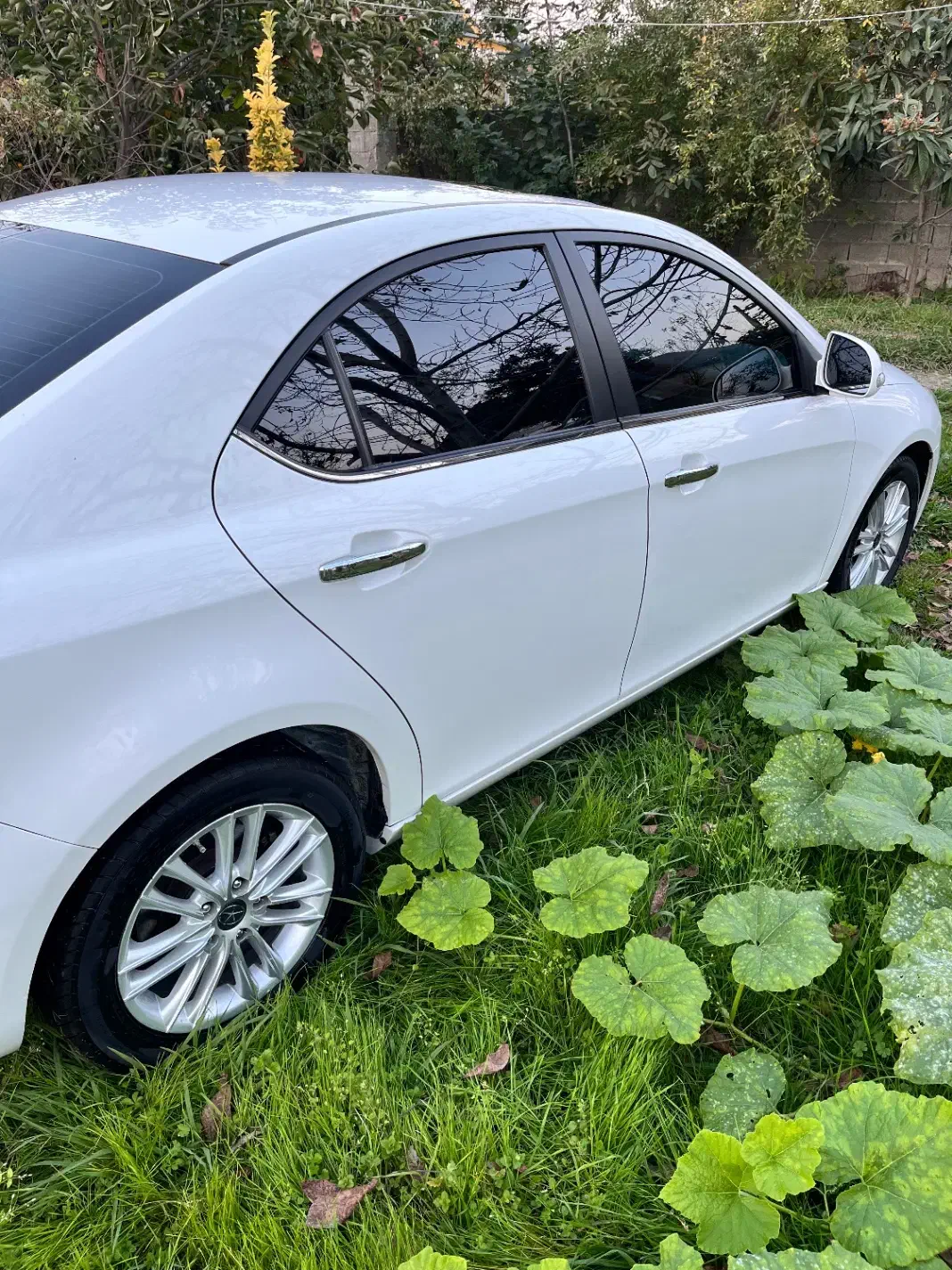 جک j5 اتوماتیک مدل 96|خودرو سواری و وانت|رشت, استقامت ۲|دیوار