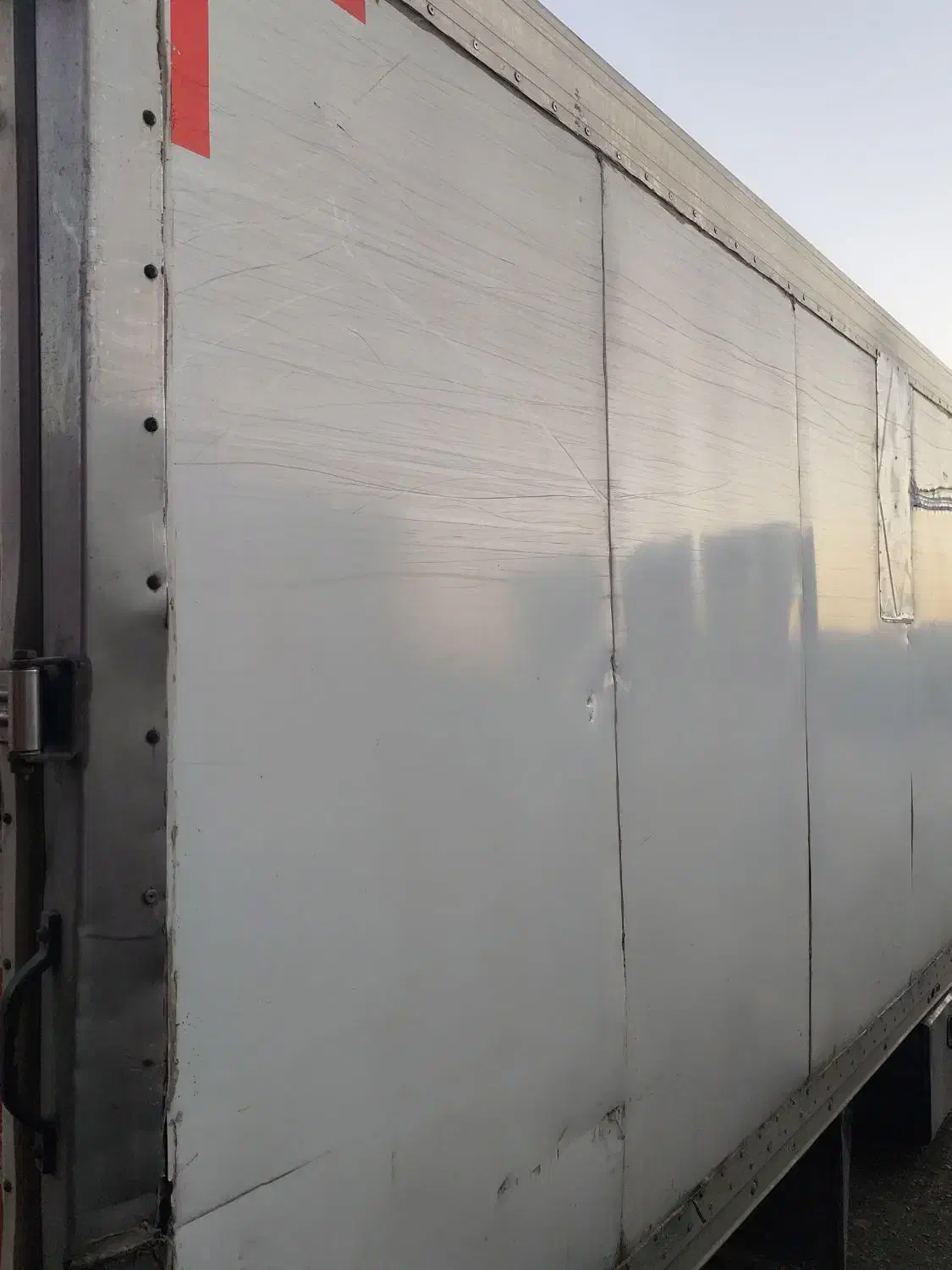 یخچال ایسوزو|ماشین‌آلات صنعتی|رباط‌کریم, شهرک صنعتی نصیرآباد|دیوار